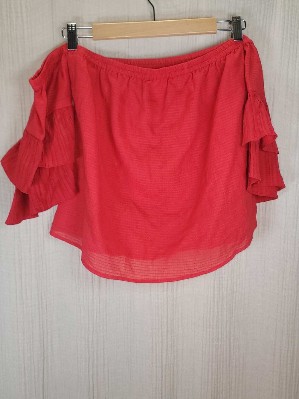 Suboo Off Shoulders Top Ruffle Sleeve - Picture 13 of 16